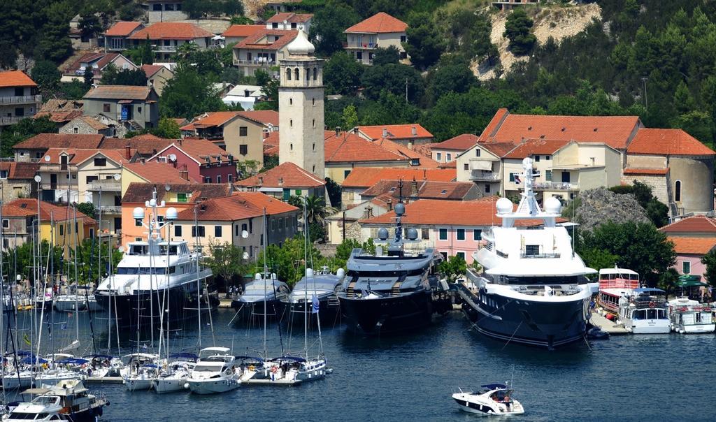 Apartments Pulic Skradin Quarto foto